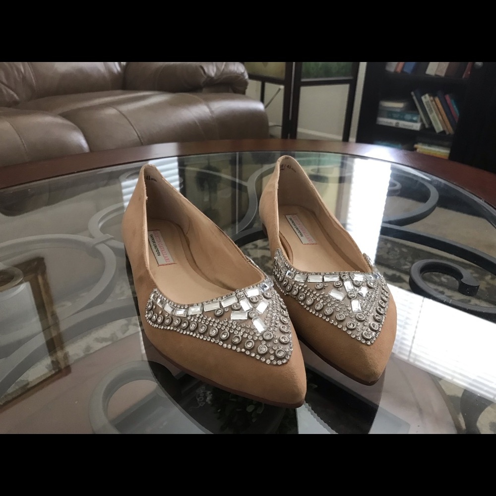 Kristen Cavallari-Chinese Laundry Beige Flats